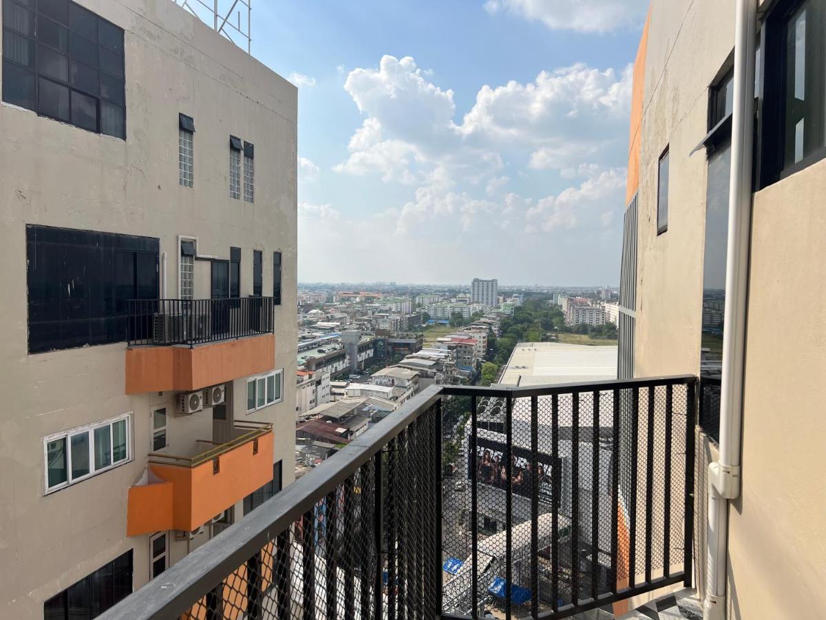 Mall Suites Hotel Bangkok Exterior foto