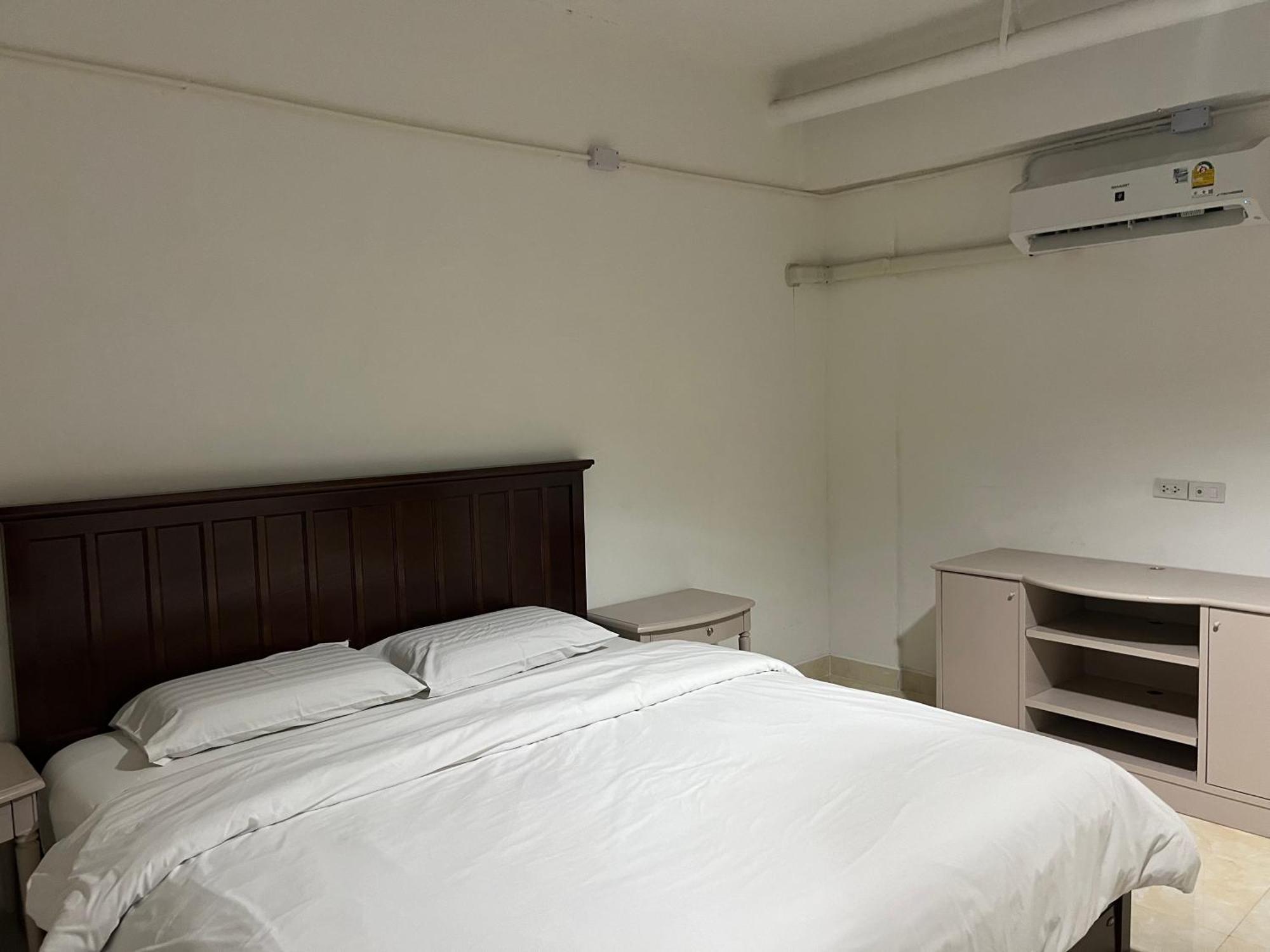 Mall Suites Hotel Bangkok Exterior foto
